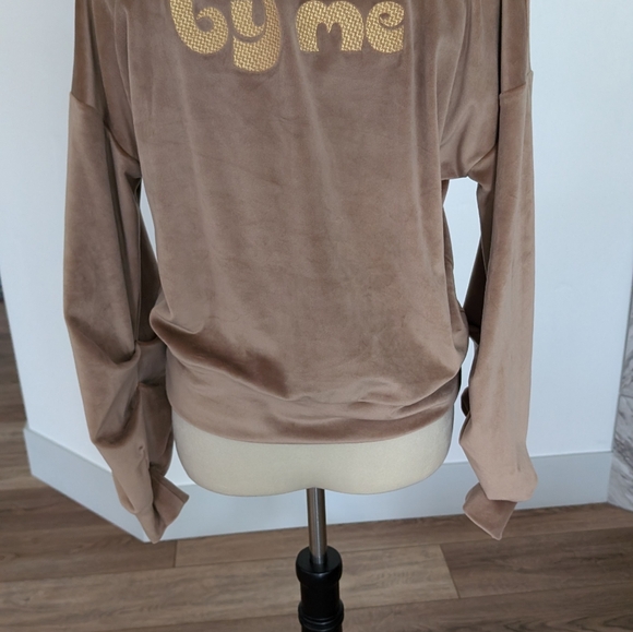 Women's top - Picture 5 of 10